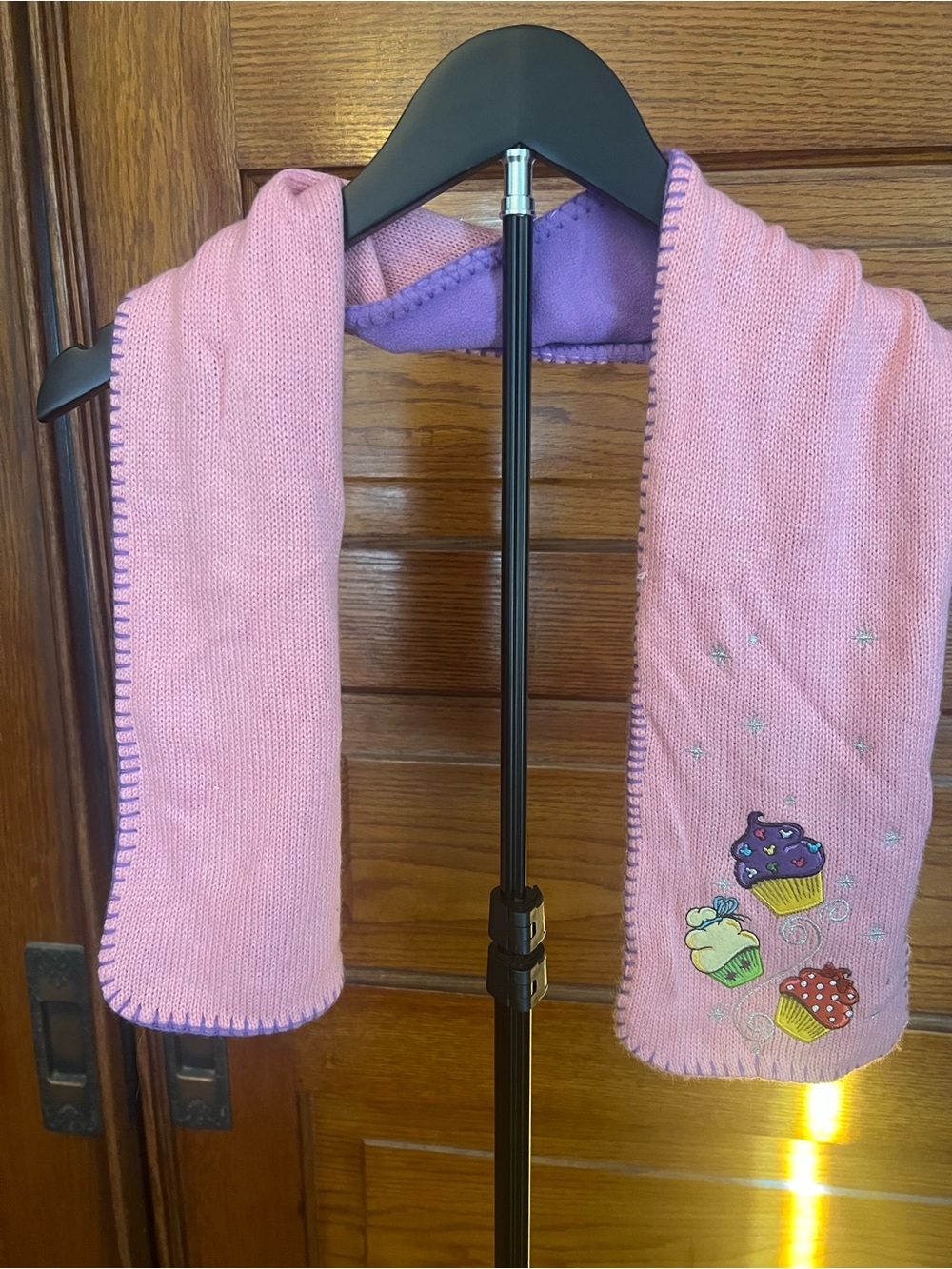 Girls Disney Character Pink Cupcake Knit Scarf